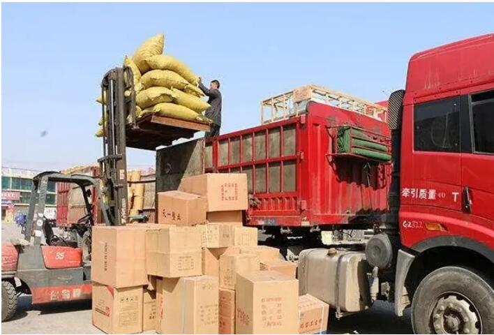 漳州到和田县物流专线